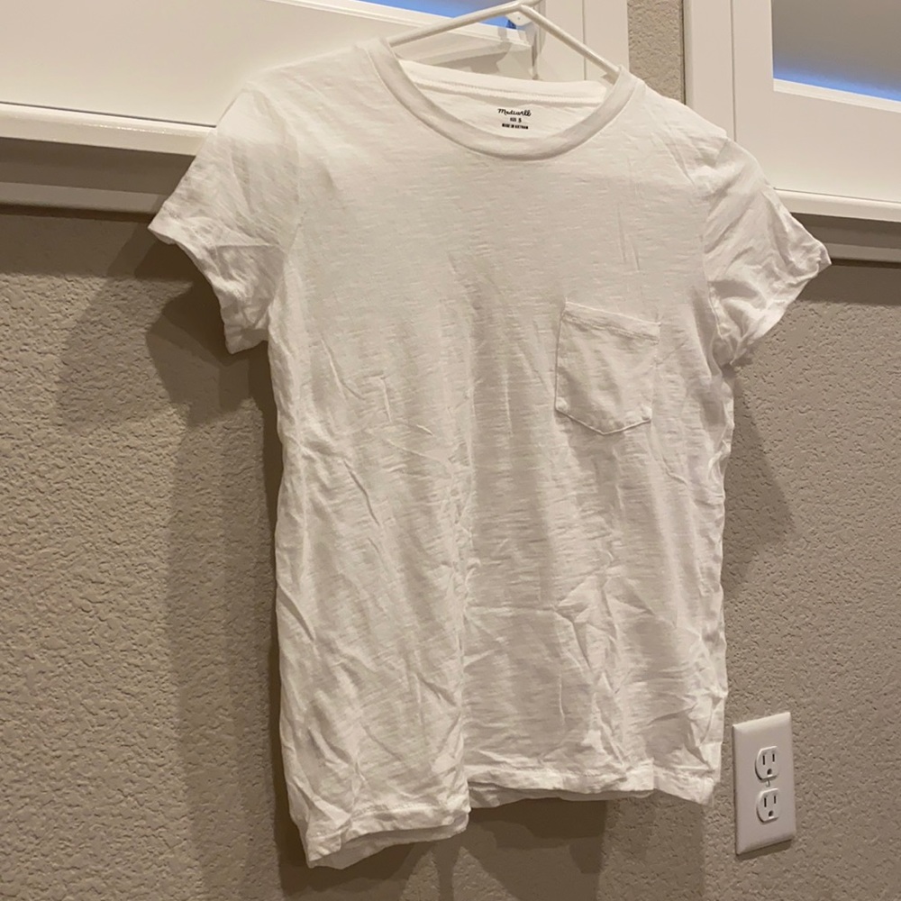 madewell basic white tee